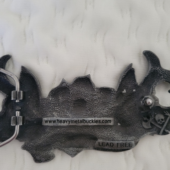 Metal belt buckle with a rose and sparrows - Picture 2 of 6